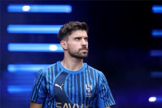 نيفيز لاعب الهلال