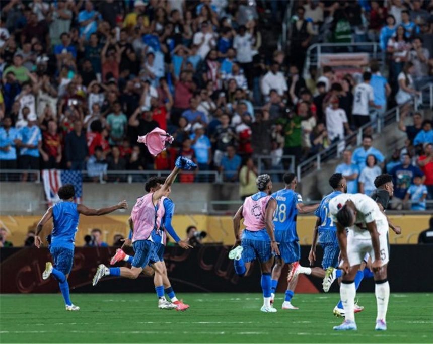 الهلال ومانشستر سيتي