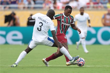 الهلال وفلومينينسي