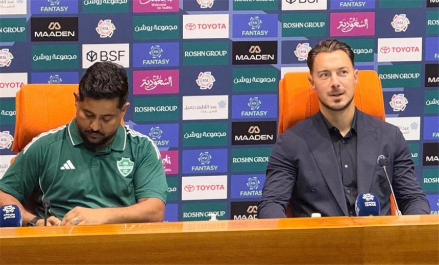 يايسله المدير الفني للأهلي السعودي